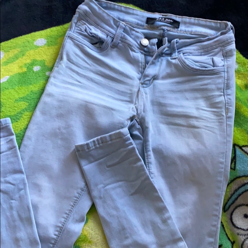 jeans.
